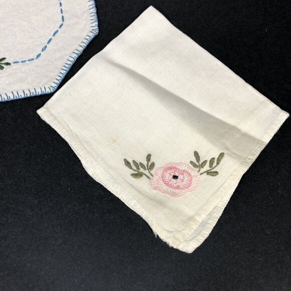Vintage Small Table Topper Linens Blue and Pink Flowers Needlepoint Handmade 3pc - Picture 2 of 12